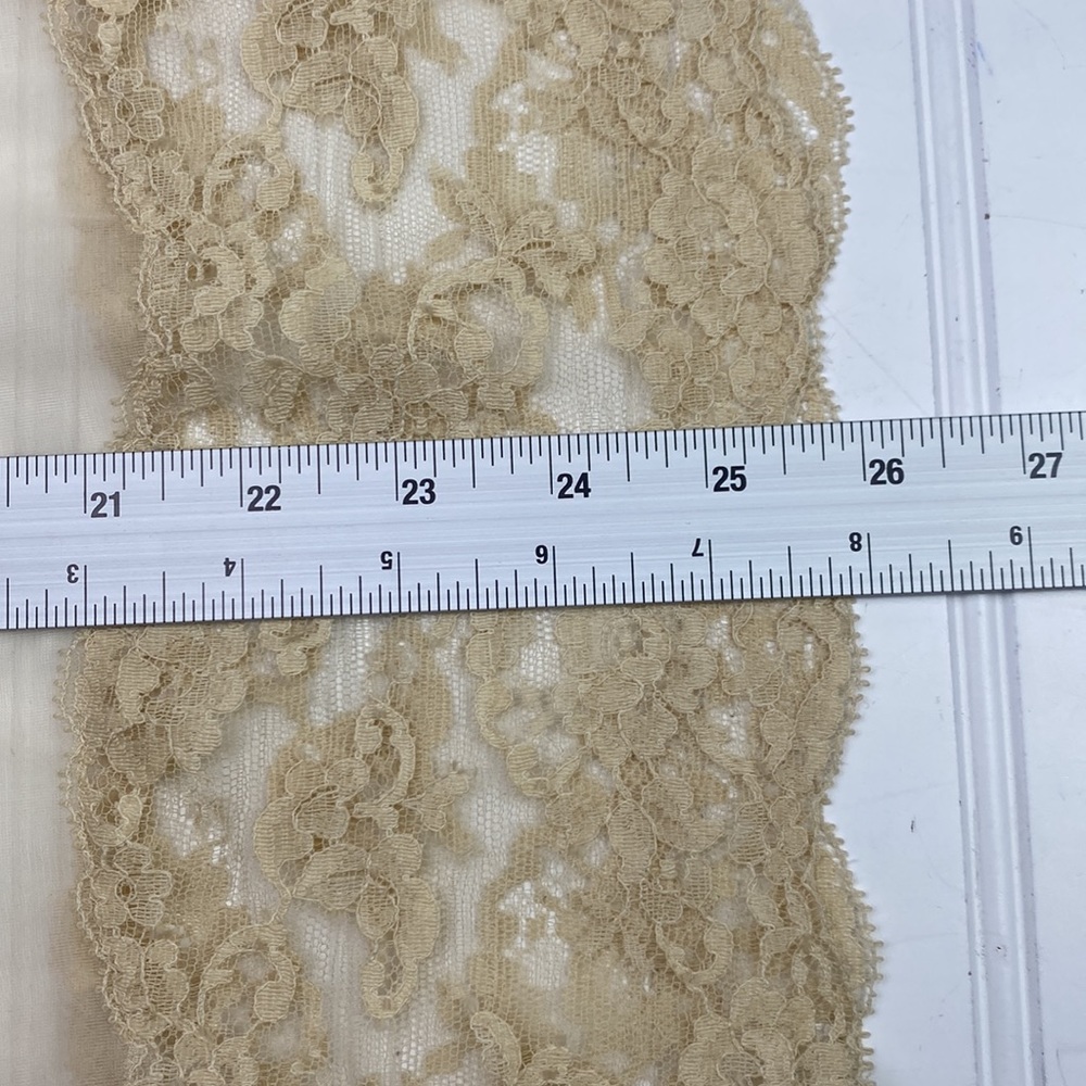 Vintage Vanity Fair lace and nylon nightie with sleeveless matching robe… - Picture 5 of 14